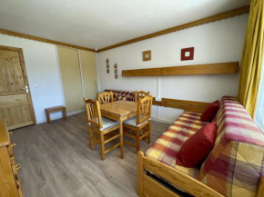 Studio 4 pers - Sud - Balcon - 3 Vallées - FR-1-452-13